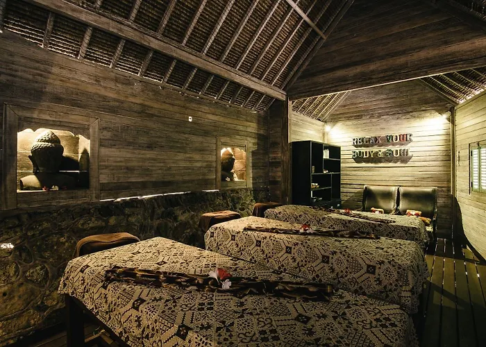 Dream Huts Курортный комплекс 4*