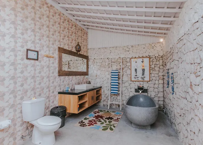 Dream Huts Resort Nusa Lembongan